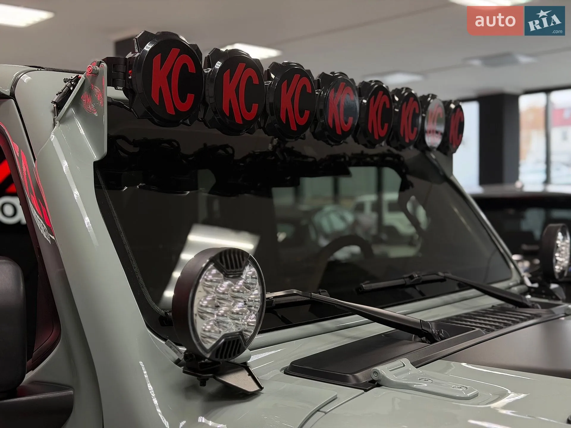 2024 Jeep Wrangler - мініатюра 13