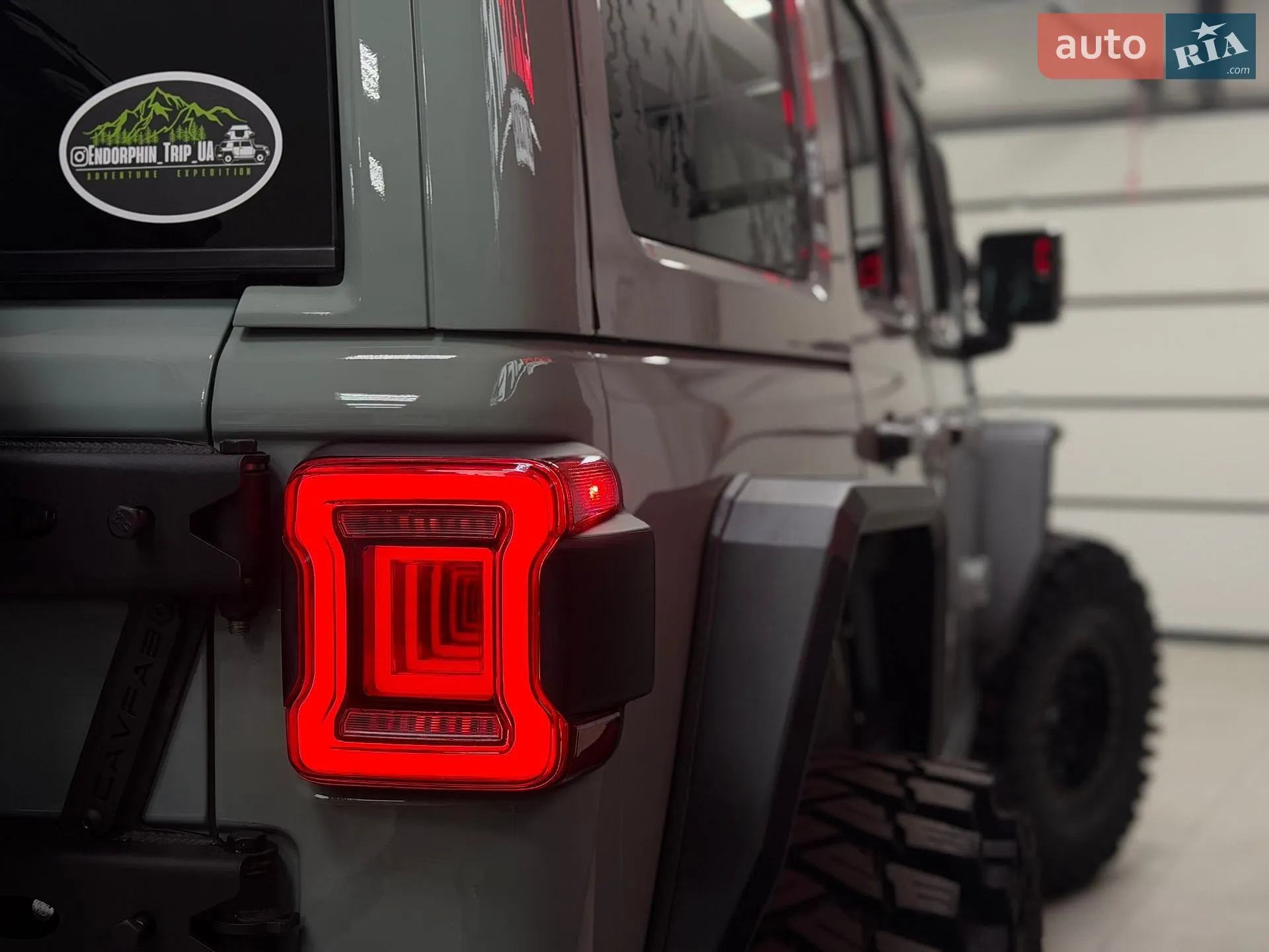 2024 Jeep Wrangler - мініатюра 25