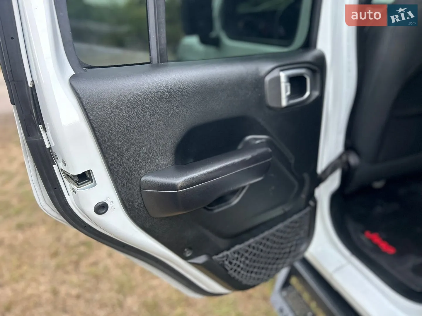 2018 Jeep Wrangler - мініатюра 24