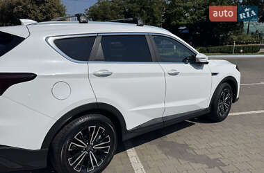 Внедорожник / Кроссовер Jetour X70 Plus 2024 в 