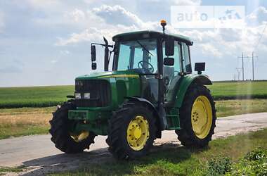 Трактор John Deere 6120 2006