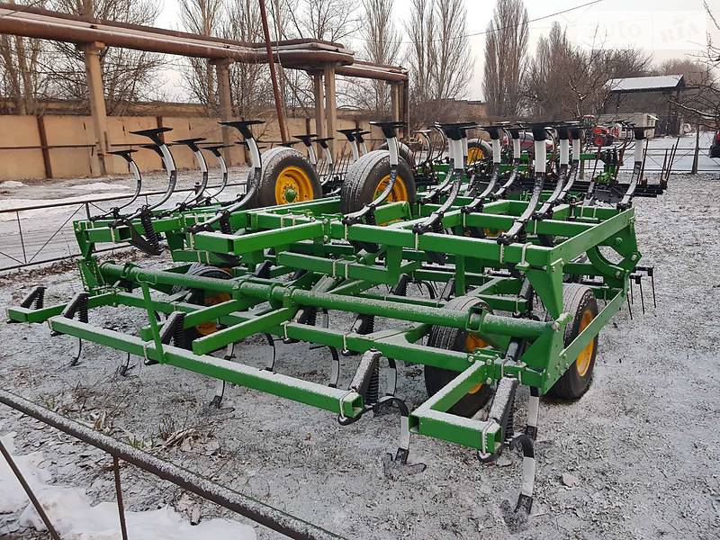 John Deere 1010