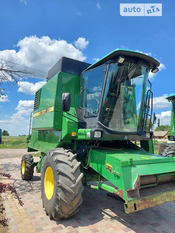 John Deere 1177