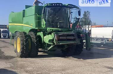 Комбайн зерноуборочный John Deere S 680 2013 в 