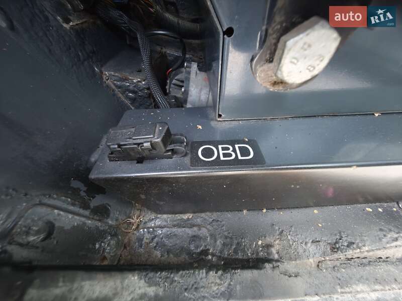 Уборочная машина Johnston Sweepers 142A101T 2010 в Ровно