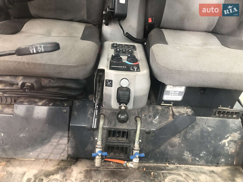 Прибиральна машина Johnston Sweepers Compact 2011 в Львові фото 8 Прибиральна машина Johnston Sweepers Compact 2011 в Львові