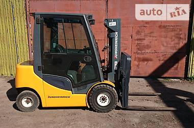 Jungheinrich DFG 425s 2011