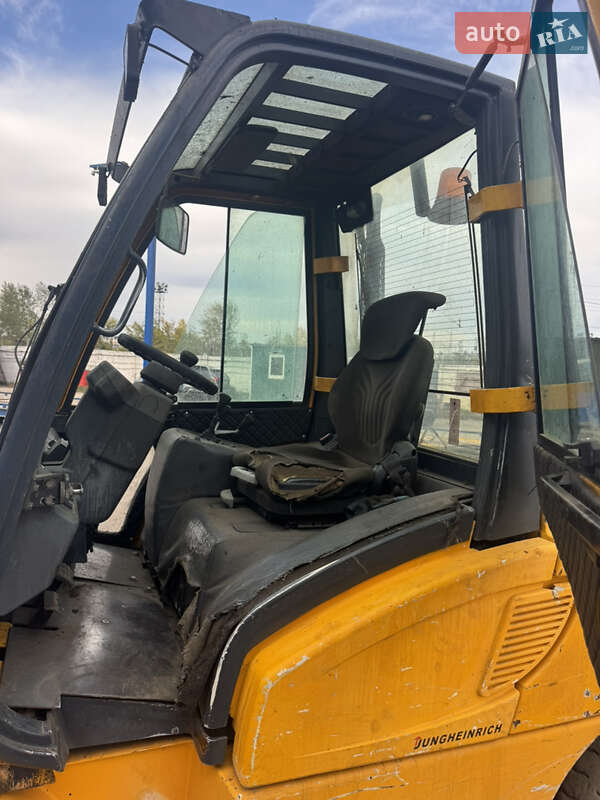 Вилочний навантажувач Jungheinrich DFG 2000 в Харкові