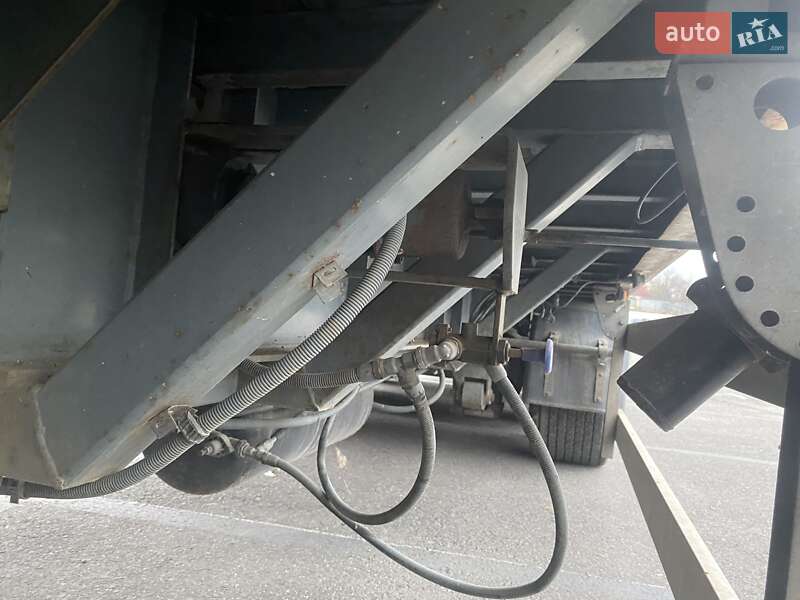 Низкорамна платформа Kaiser S 3803G 2002 в Ужгороді