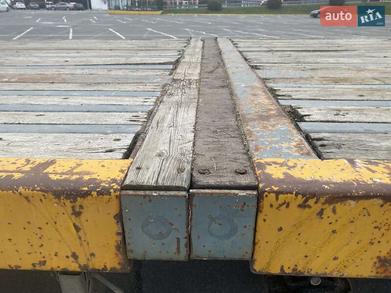 Низкорамна платформа Kaiser S 3803G 2002 в Ужгороді