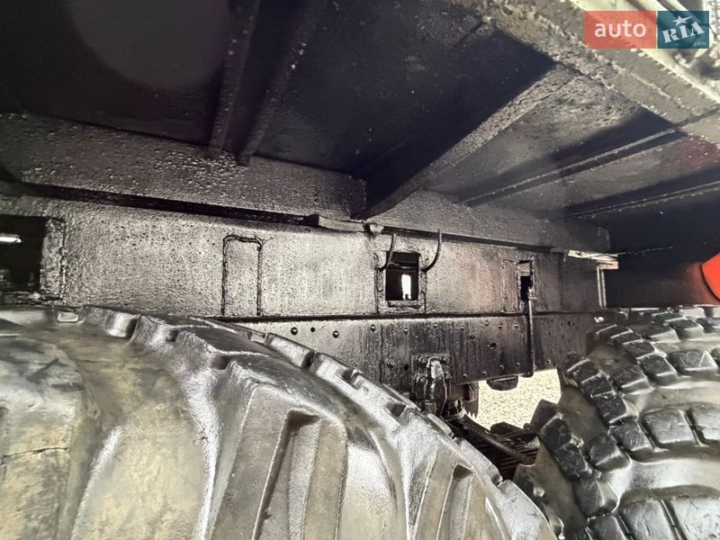 Самосвал КамАЗ 4310 1989 в Буковеле