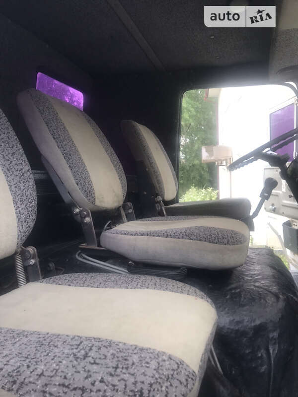 Тягач КамАЗ 4425 1994 в Сторожинце фото 11 Тягач КамАЗ 4425 1994 в Сторожинце