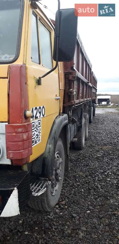 Зерновоз КамАЗ 51102 1989 в Золочеві