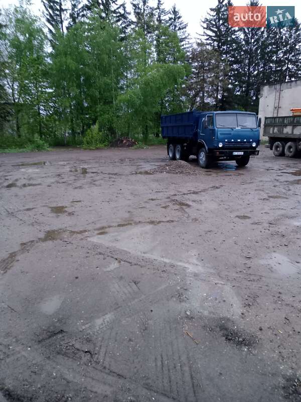 Самосвал КамАЗ 53102 1987 в Городенке