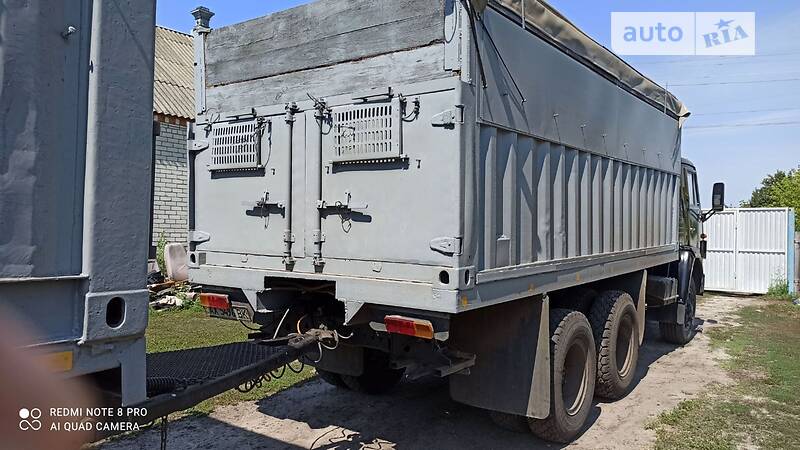 Зерновоз КамАЗ 5320 1987 в Вовчанську