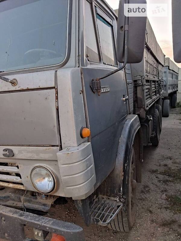 Зерновоз КамАЗ 5320 1984 в Кропивницькому