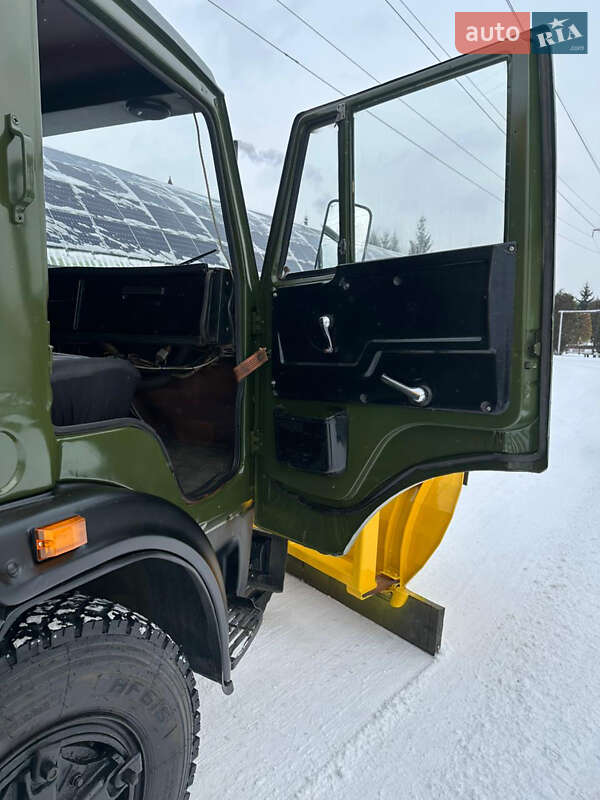 Снегоуборочная машина КамАЗ 5320 1989 в Вышгороде