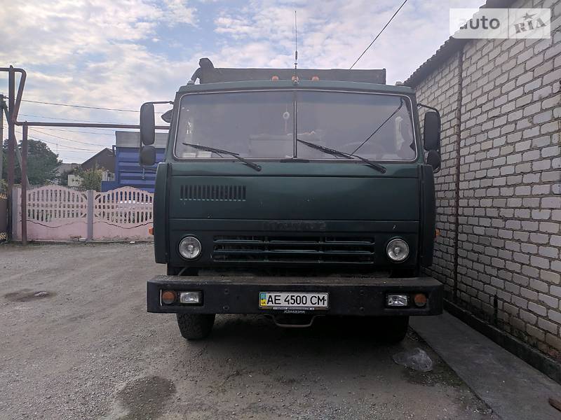 Зерновоз КамАЗ 53212 1991 в Апостолово
