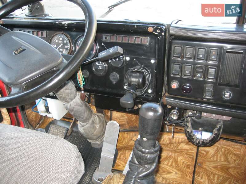 Зерновоз КамАЗ 53212 1992 в Новой Одессе