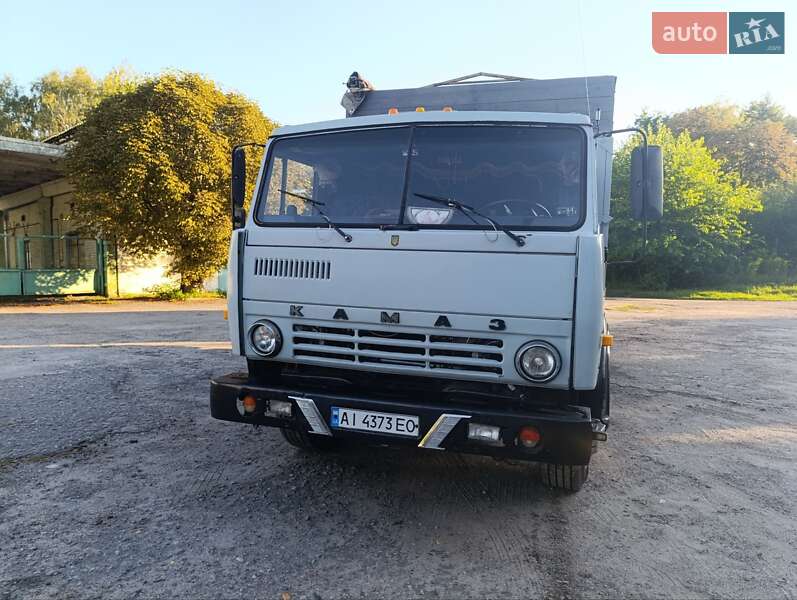 Самоскид КамАЗ 53212 1992 в Березані