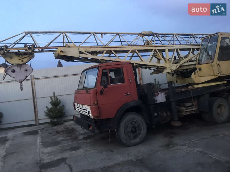Автокран КамАЗ 53213 1990 в Львові