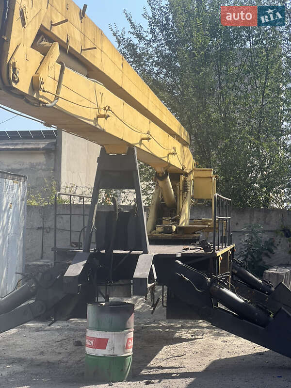 Автовышка КамАЗ 53220 2008 в Каменском