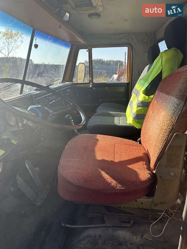 Самосвал КамАЗ 55102 1990 в Сарнах