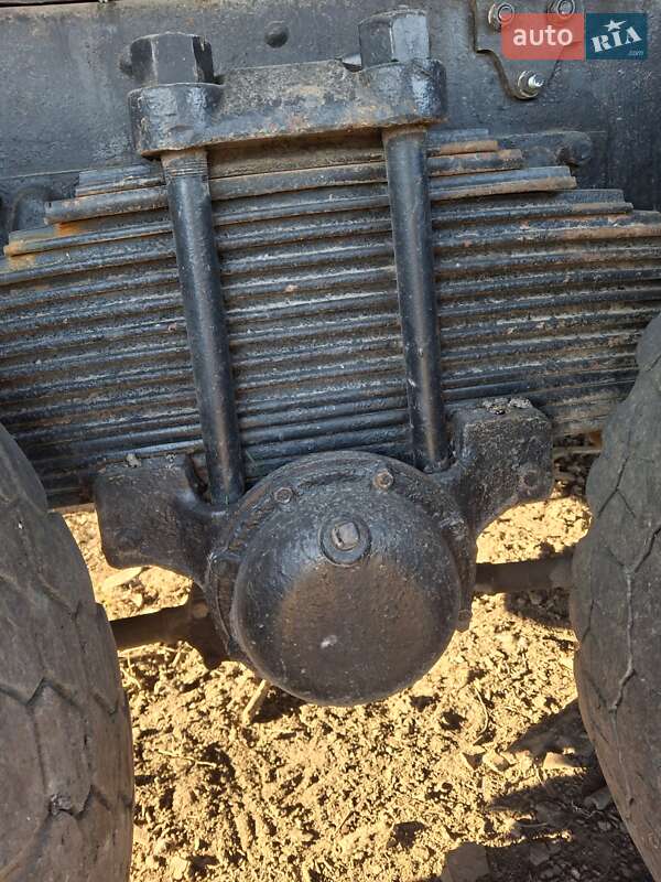 Самосвал КамАЗ 55102 1989 в Володарке