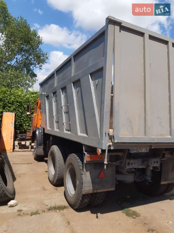 Самосвал КамАЗ 55111 1991 в Окнах