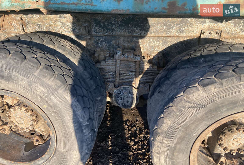 Самосвал КамАЗ 55111 1987 в Кременце