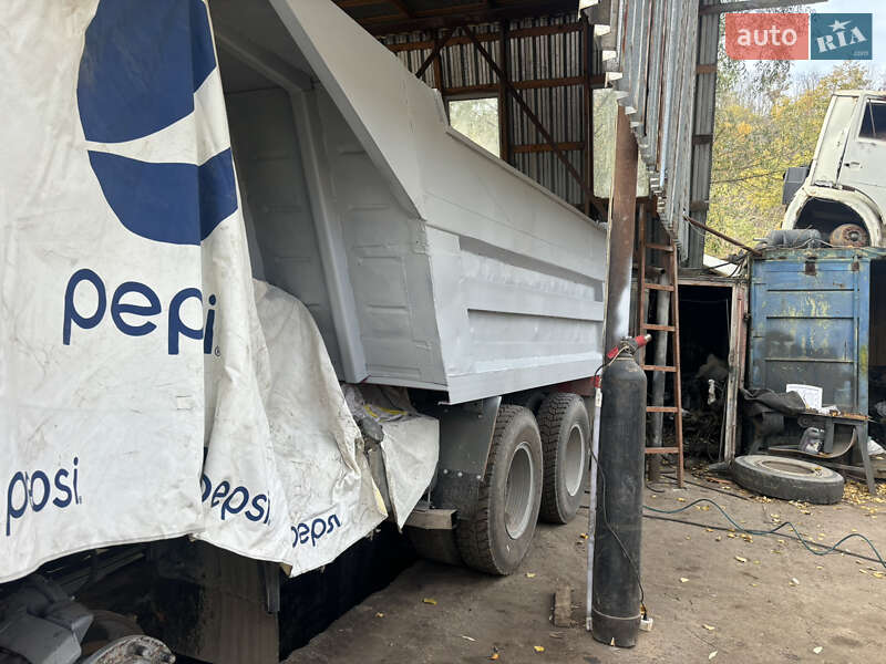 Самоскид КамАЗ 55111 1992 в Києві