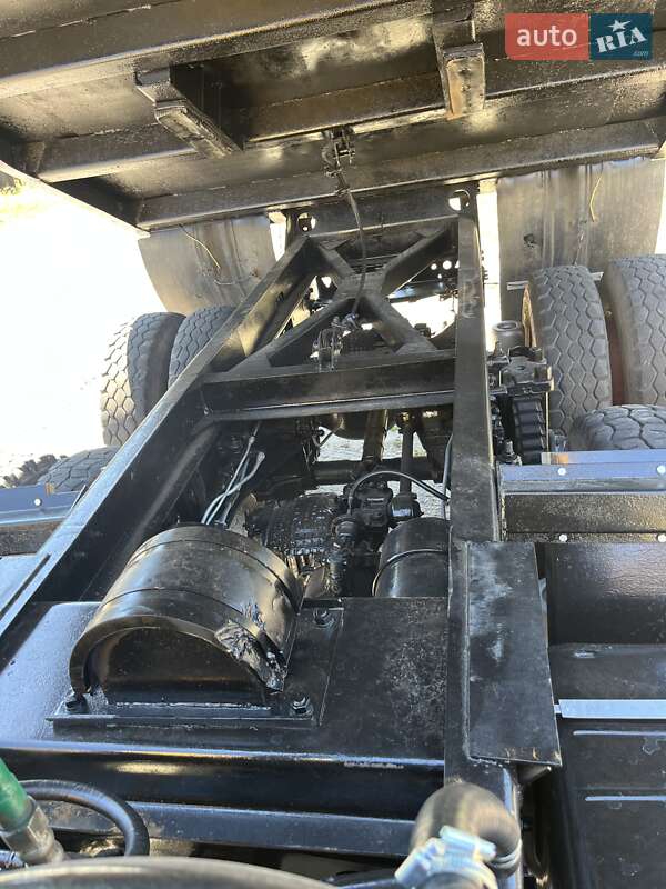 Самосвал КамАЗ 5511 1986 в Змиеве