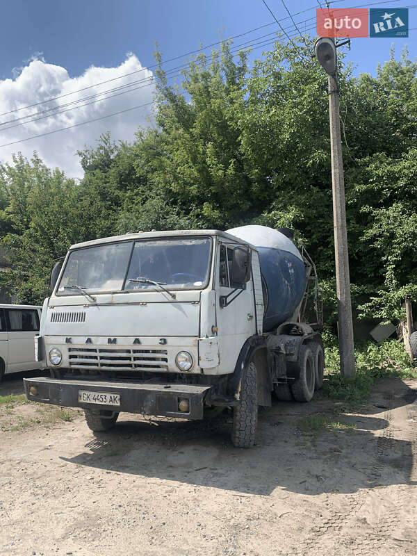 Бетономешалка (Миксер) КамАЗ 5511 1987 в Ровно