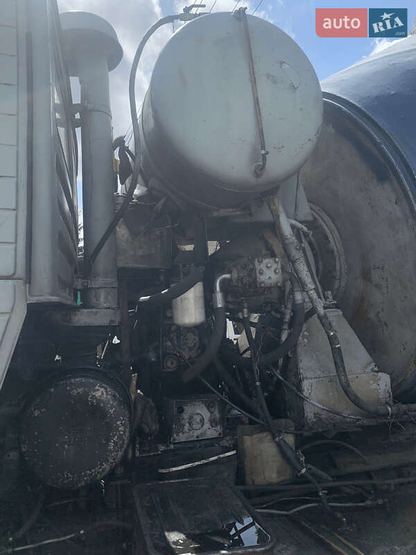 Бетономешалка (Миксер) КамАЗ 5511 1987 в Ровно