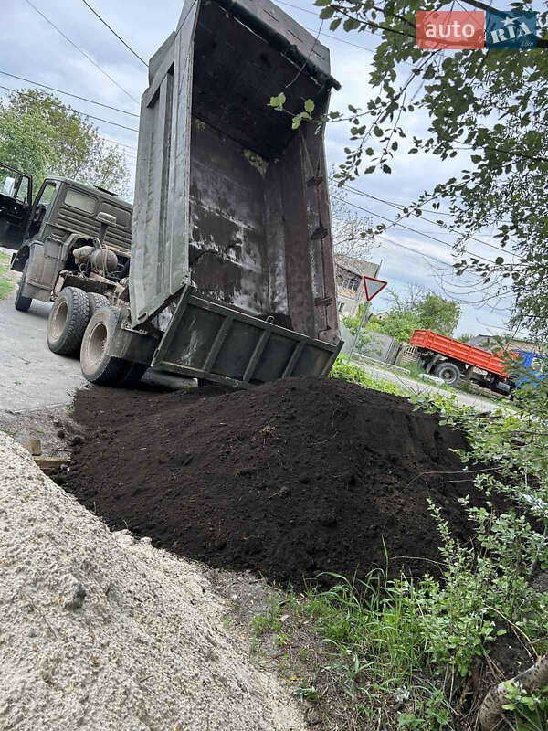 Самосвал КамАЗ 5511 1984 в Буче