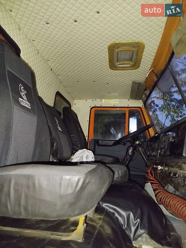 Самосвал КамАЗ 5511 1988 в Хотине