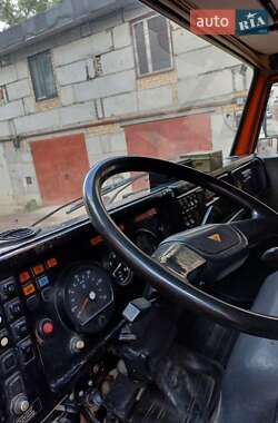 Бетономешалка (Миксер) КамАЗ 6520 2008 в 