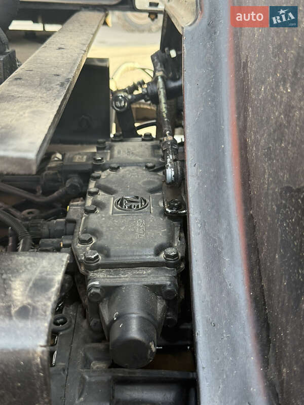 Самосвал КамАЗ 6520 2007 в Умани