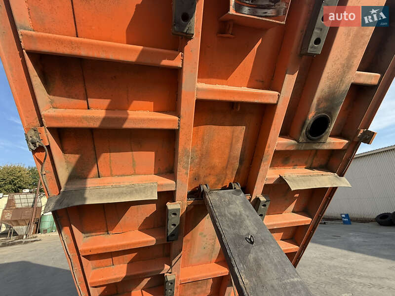 Самосвал КамАЗ 6520 2007 в Умани