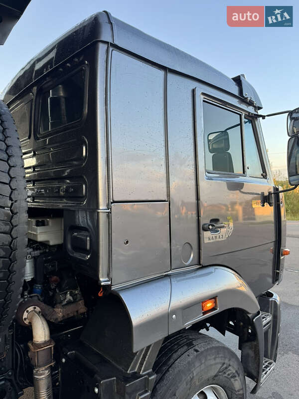 Самоскид КамАЗ 6520 2007 в Солотвині