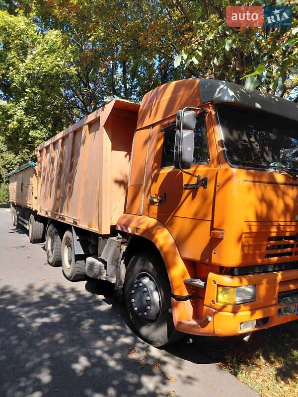 Самоскид КамАЗ 6520 2003 в Дніпрі