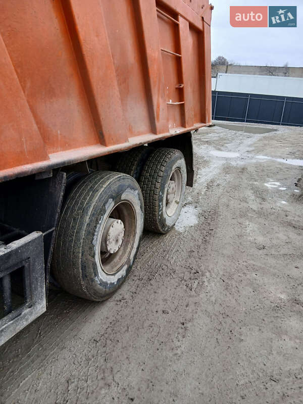 Самосвал КамАЗ 6520 2006 в Львове