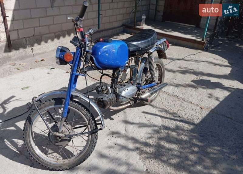 Вантажні моторолери, мотоцикли, скутери, мопеди Карпати Карпати 1990 в Павлограді