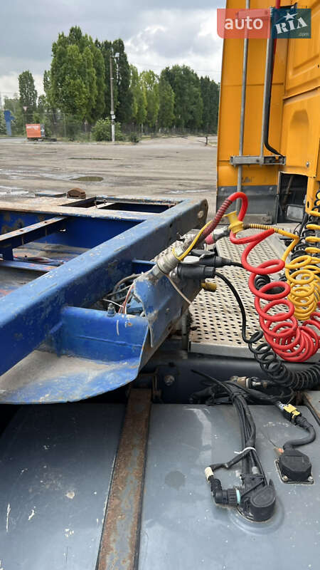 Контейнеровоз Kassbohrer SB 1993 в Одесі