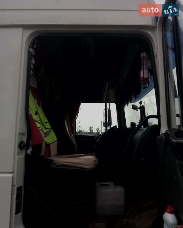 Цистерна полуприцеп Kassbohrer TS 1985 в Киеве