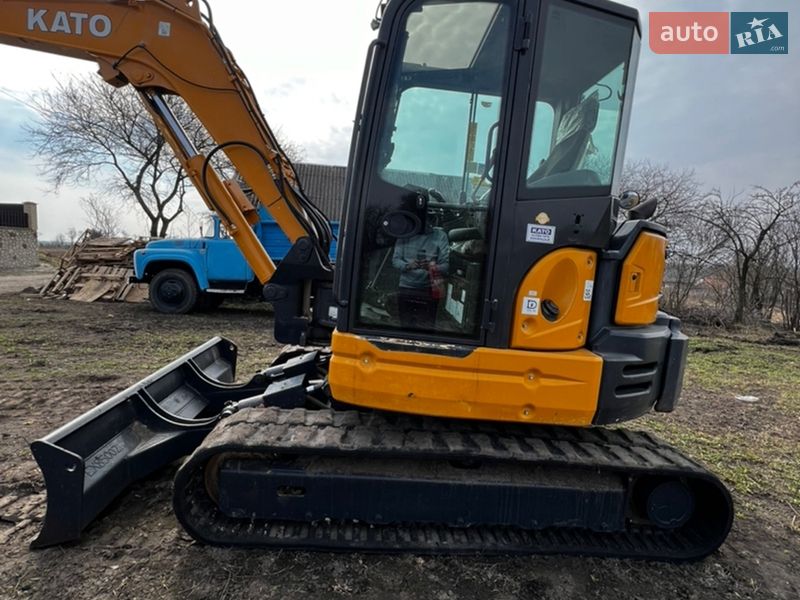 Міні-екскаватор Kato HD 2018 в Тернополі фото 16 Міні-екскаватор Kato HD 2018 в Тернополі