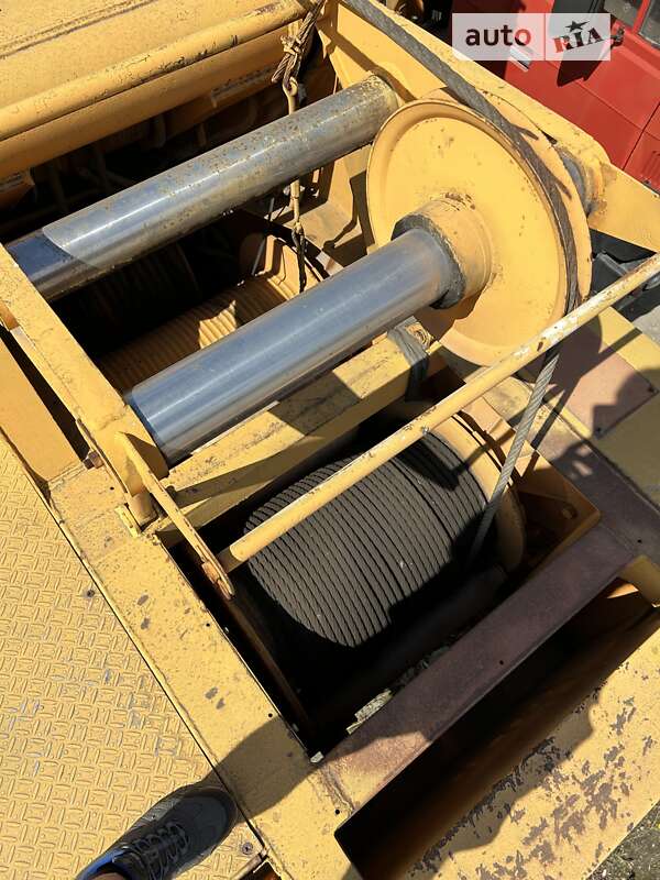 Автокран Kato NK 2010 в Києві