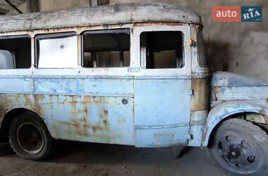 Приміський автобус КАВЗ КАВЗ 1970 в Києві
