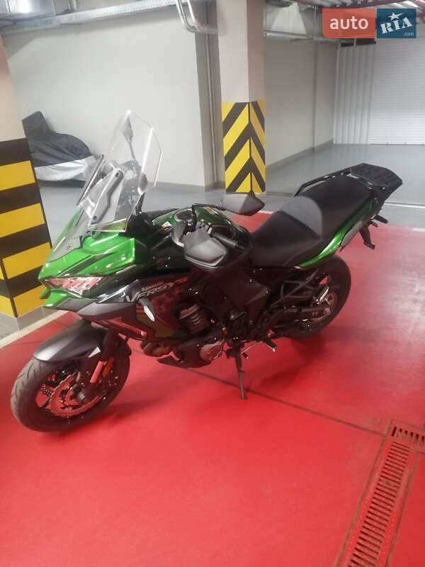 Мотоцикл Многоцелевой (All-round) Kawasaki 1000 2021 в Киеве