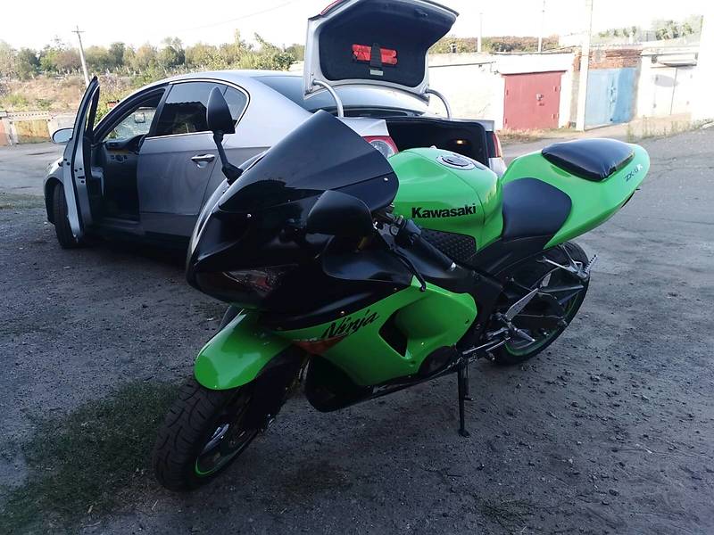 Спортбайк Kawasaki 636 2006 в Миколаєві